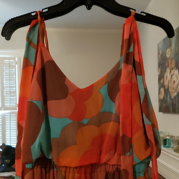 Judith march dress - Picture 2 of 3